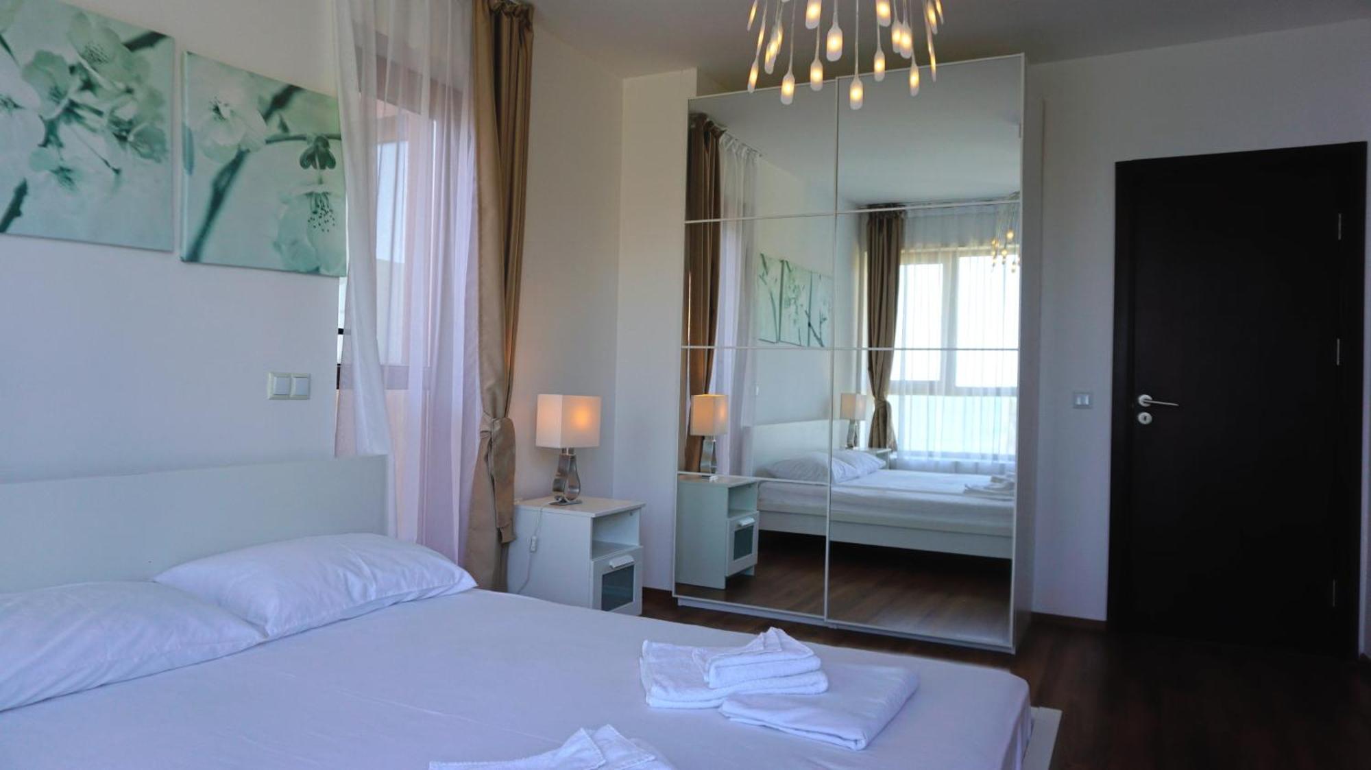 Апартаменти Бяла Клиф на плажа - Apartments Byala Cliff First Line Екстер'єр фото