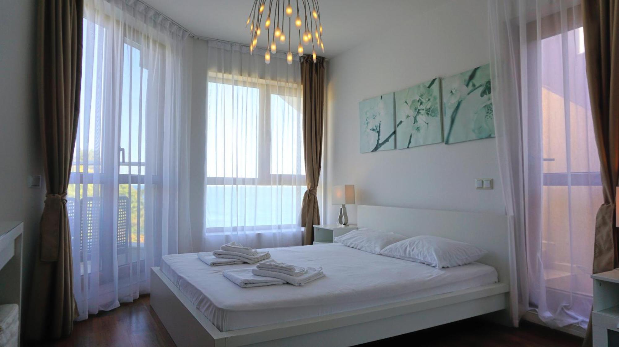 Апартаменти Бяла Клиф на плажа - Apartments Byala Cliff First Line Екстер'єр фото