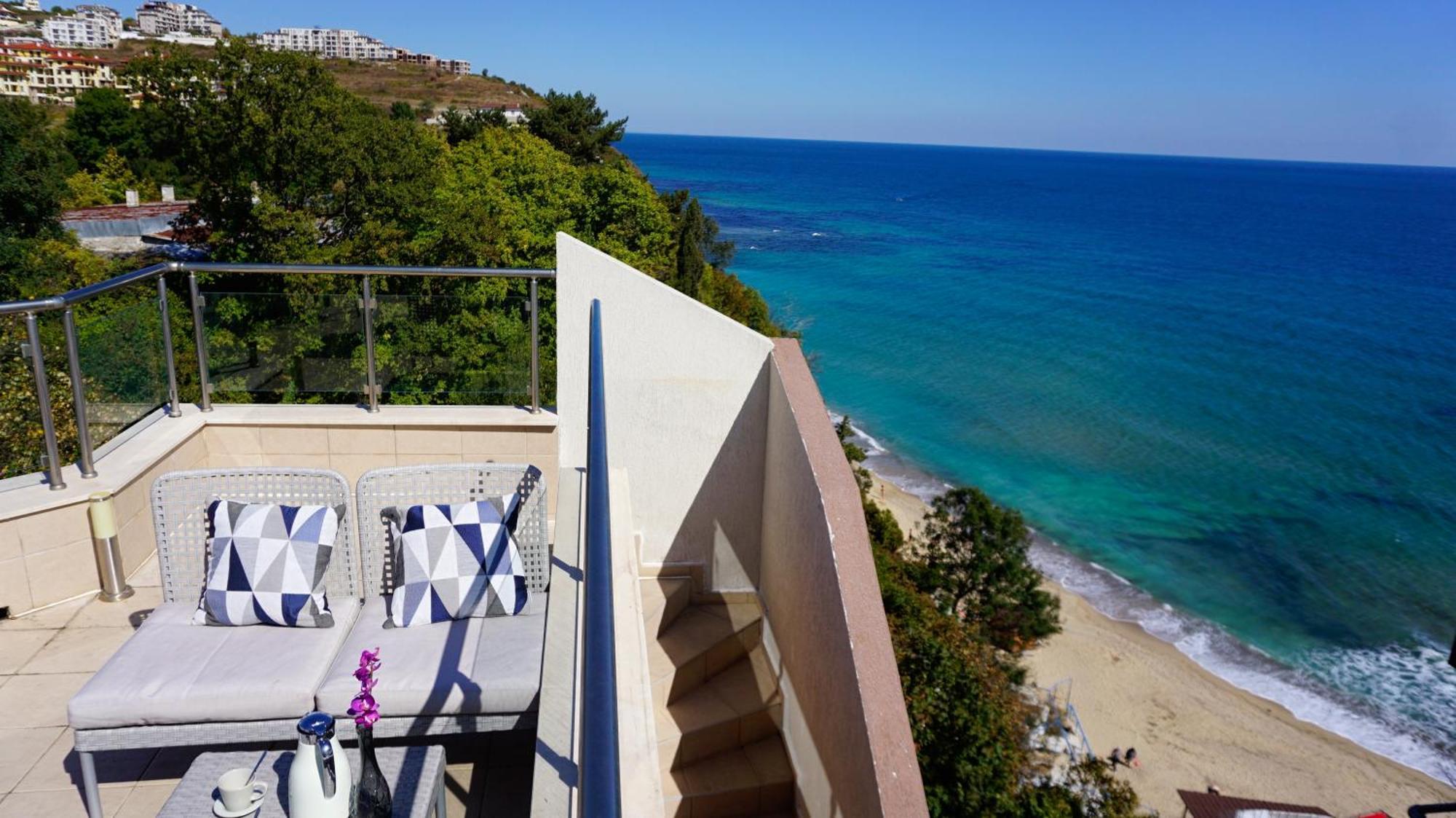 Апартаменти Бяла Клиф на плажа - Apartments Byala Cliff First Line Екстер'єр фото