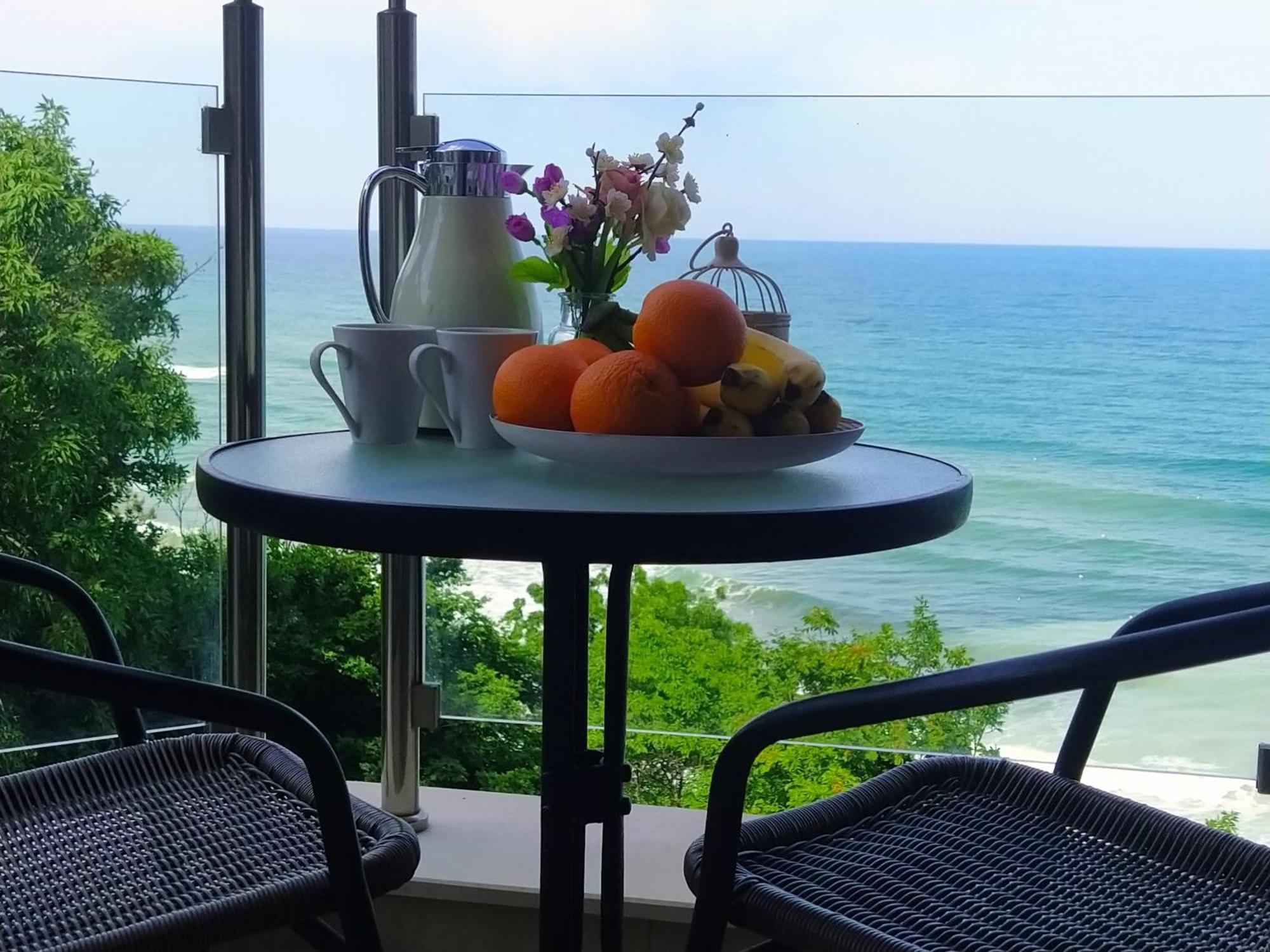 Апартаменти Бяла Клиф на плажа - Apartments Byala Cliff First Line Екстер'єр фото
