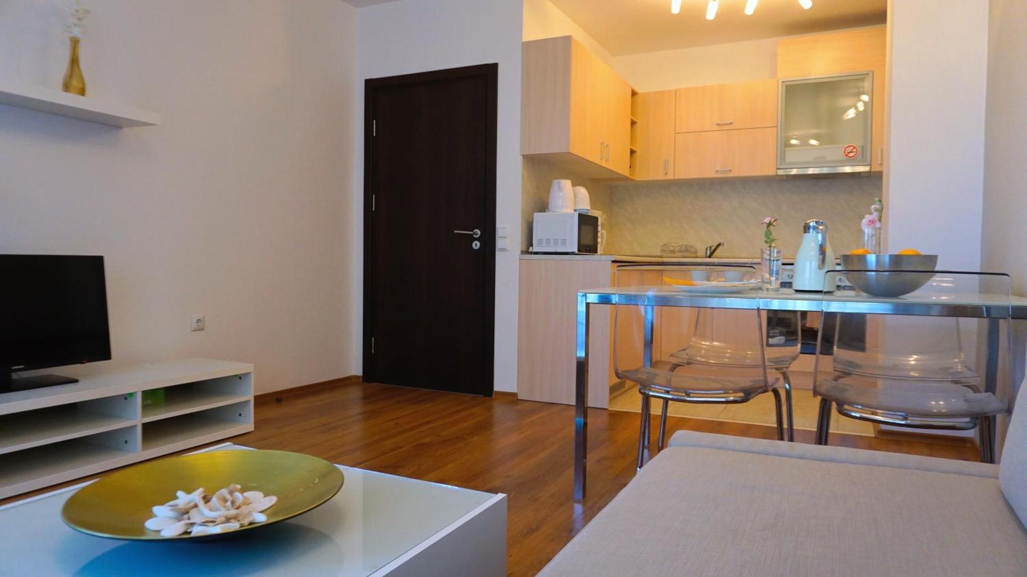 Апартаменти Бяла Клиф на плажа - Apartments Byala Cliff First Line Екстер'єр фото