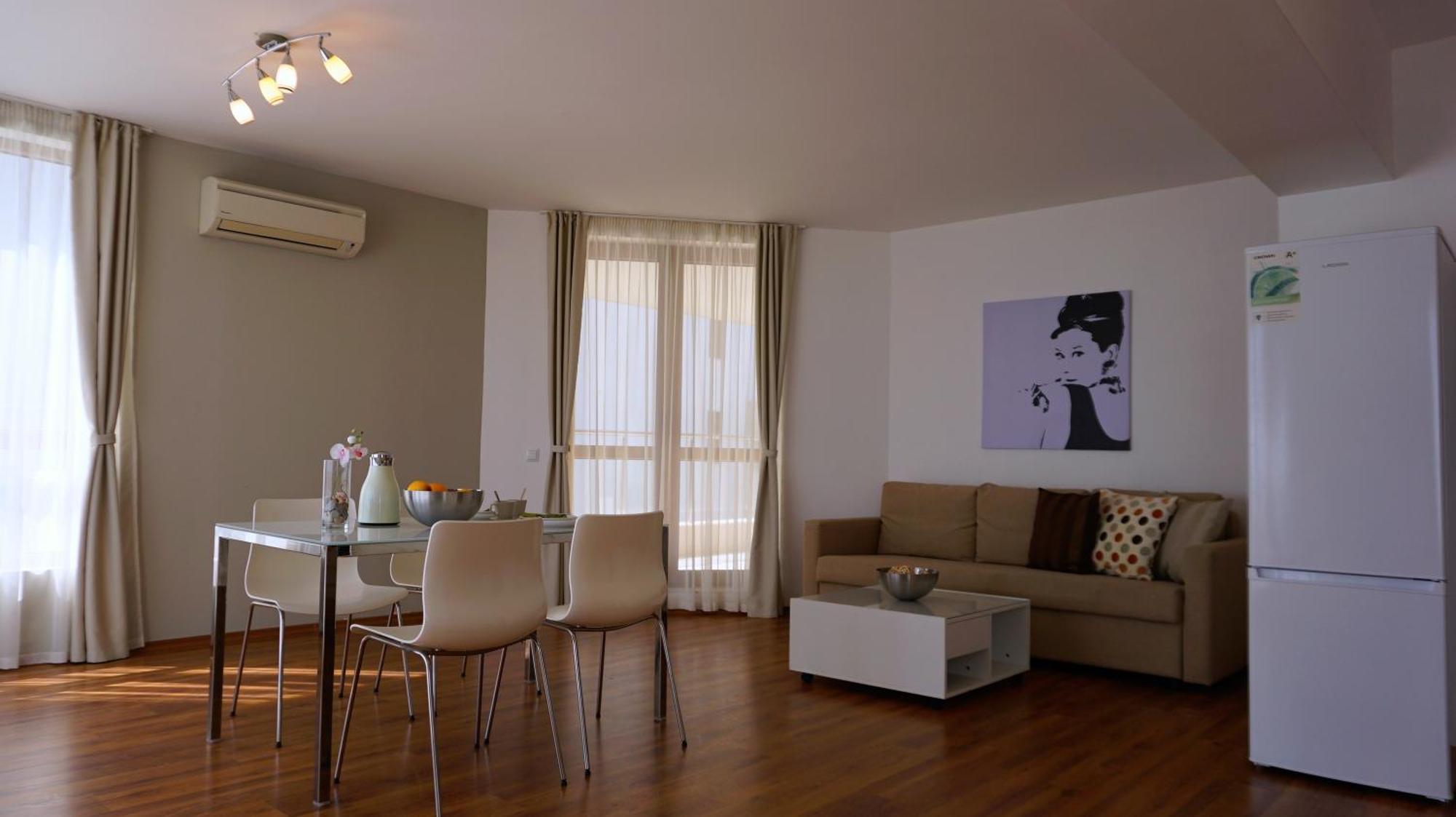 Апартаменти Бяла Клиф на плажа - Apartments Byala Cliff First Line Екстер'єр фото