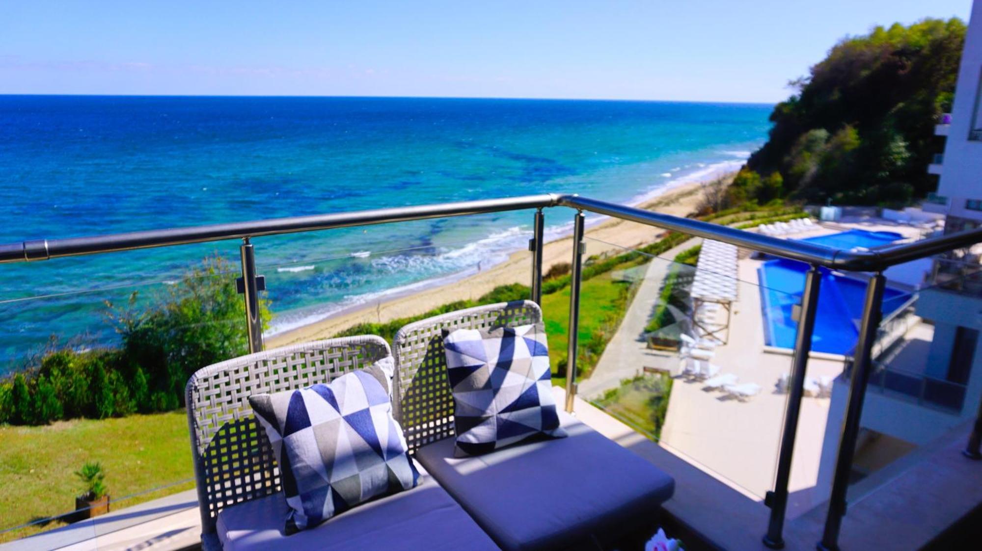 Апартаменти Бяла Клиф на плажа - Apartments Byala Cliff First Line Екстер'єр фото